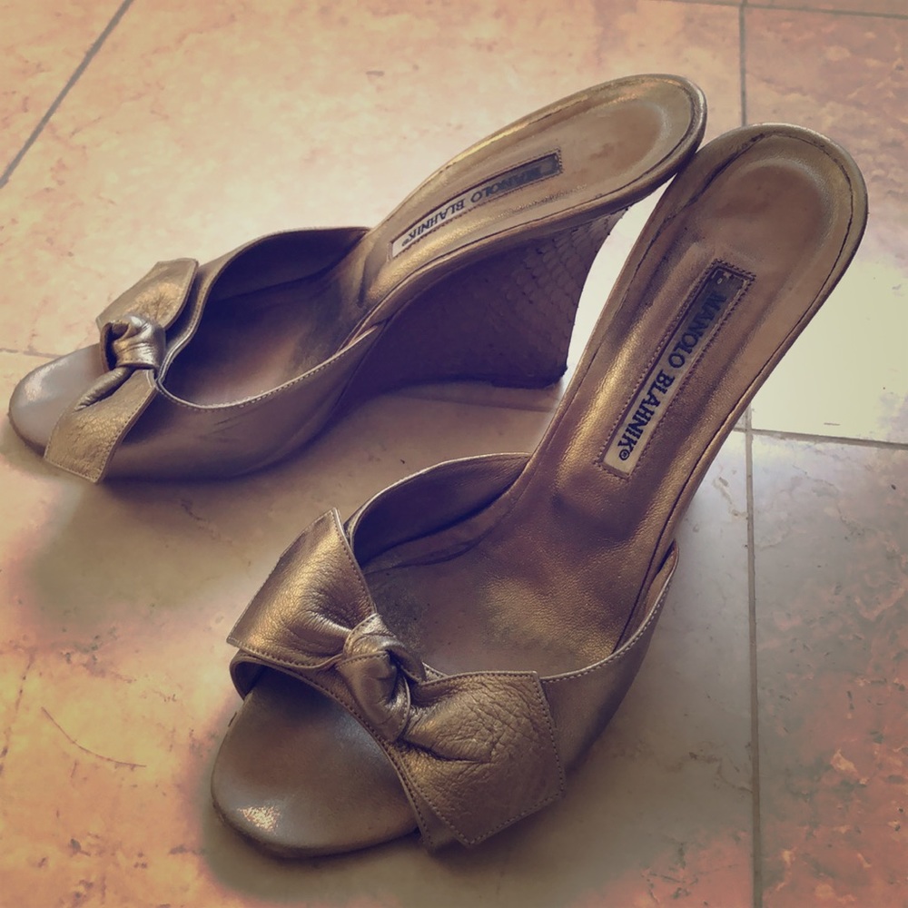 Gold Manolo Wedges